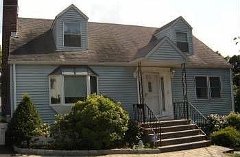 1st image of 7 Ann St