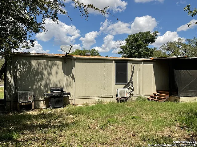11916 Grapevine St — Photo 16