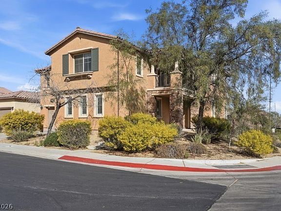 3rd image of 6828 Arden Glade Ct