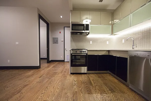 Rented by Brooklyn Group | media 42