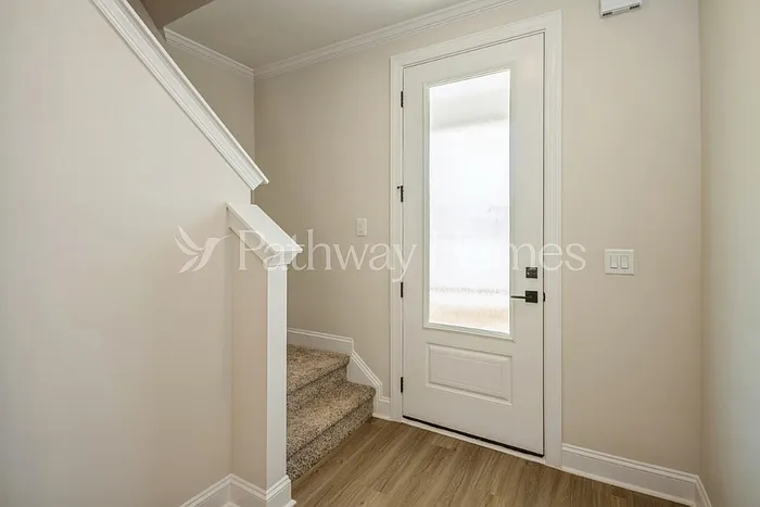 138 Wembury Ln — Photo 4