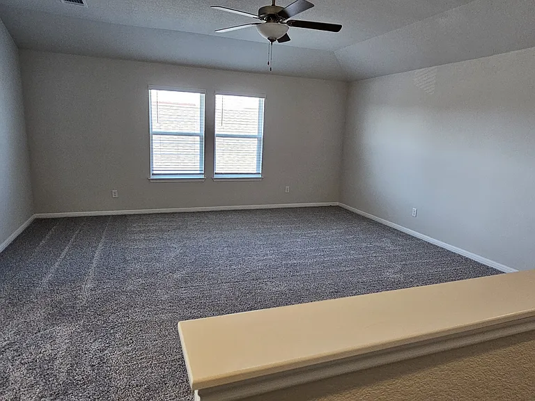 117 Greenspire Ln — Photo 19