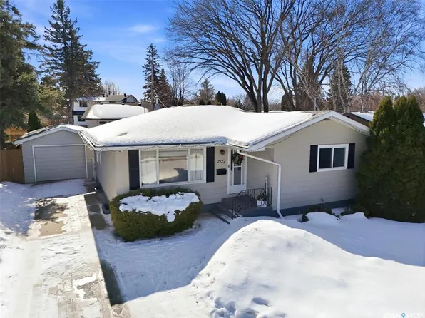 2722 Jarvis DRIVE, Saskatoon, SK S7J 2V3