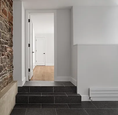 Rented by REAL New York | media 32