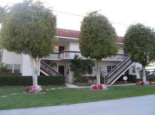 2303 Park Ave APT 4, Riviera Beach, FL 33404