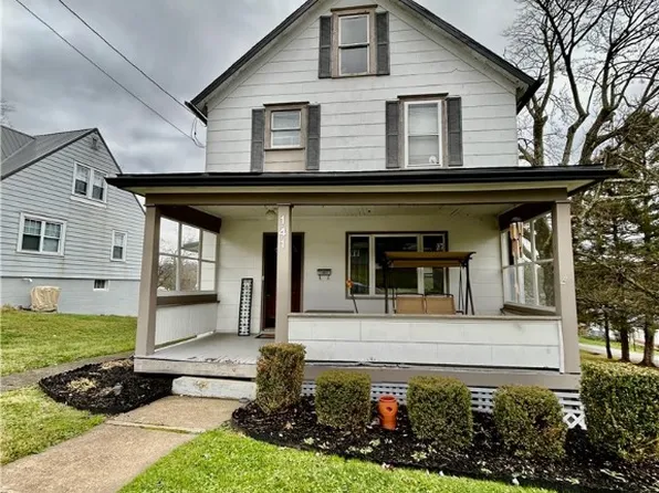 141 S 4th Ave, Clarion, PA 16214