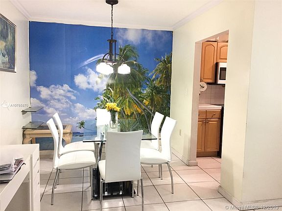 2nd image of 1820 James Ave APT 2E