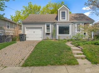61 Oak St, Brookville, OH 45309