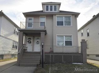 1341-1343 Beaconsfield Ave, Grosse Pointe Park, MI 48230