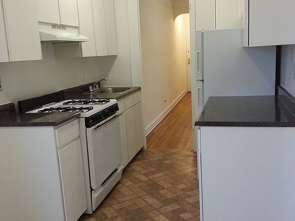 4th image of 6541 Saunders St APT 1J