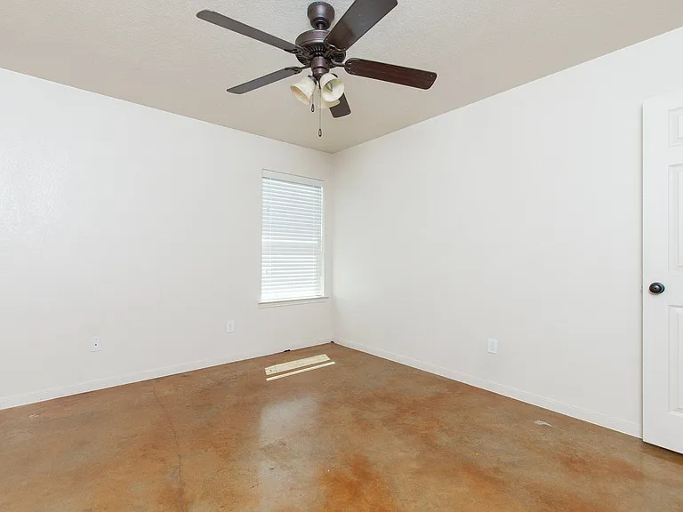 613 Kendra Dr #A — Photo 6
