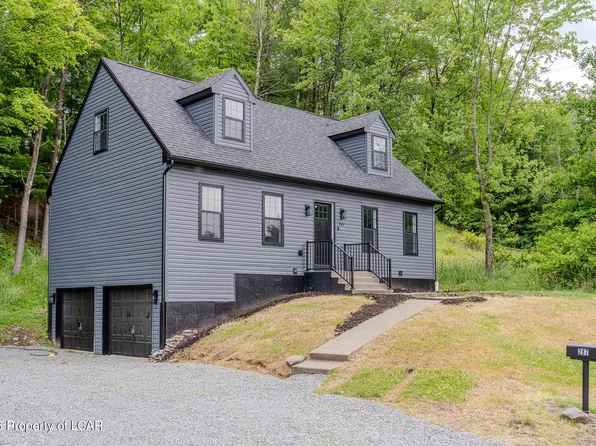 287 Meadowcrest Dr, Trucksville, PA 18708