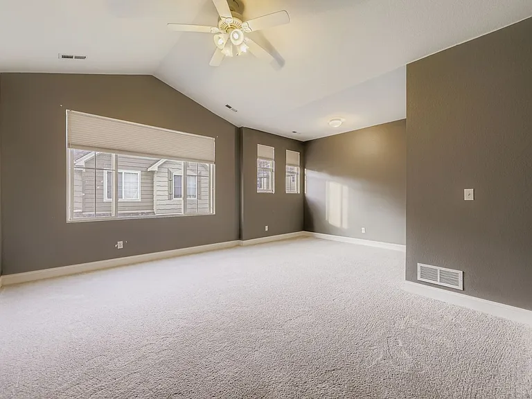 11211 Osage Cir #E — Photo 9