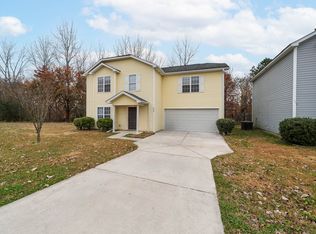 910 Oakshire Cir, Charlotte, NC 28214