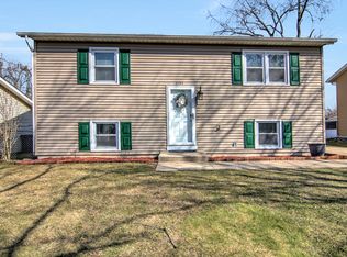 3153 Marion St, Hobart, IN 46342