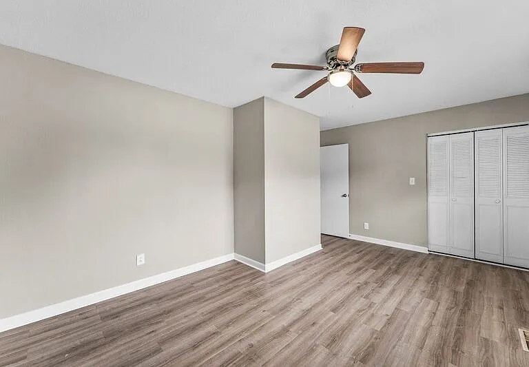 East Ridge Townhomes — Photo 9
