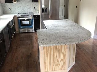 49 Beacon St, Natick, MA 01760