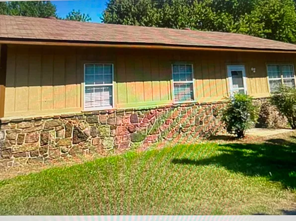 (undisclosed Address), Conway, AR 72032