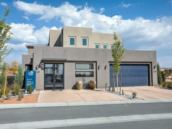 4630 Rail Runner Rd, Santa Fe, NM 87507