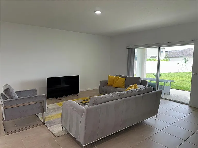 121 Citrine Loop — Photo 9