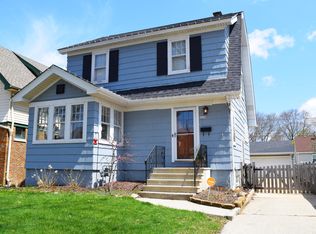 2650 N 69th St, Wauwatosa, WI 53213