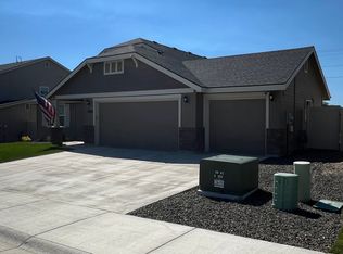 3709 E Warm Creek Ave, Nampa, ID 83686