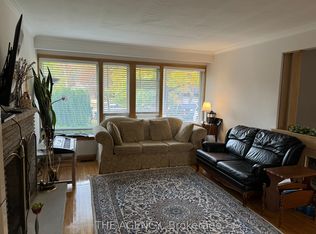 64 Farningham Cres, Toronto, ON M9B3B6
