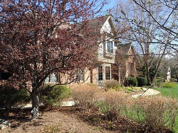 5th image of 9511 Sherwood Dr