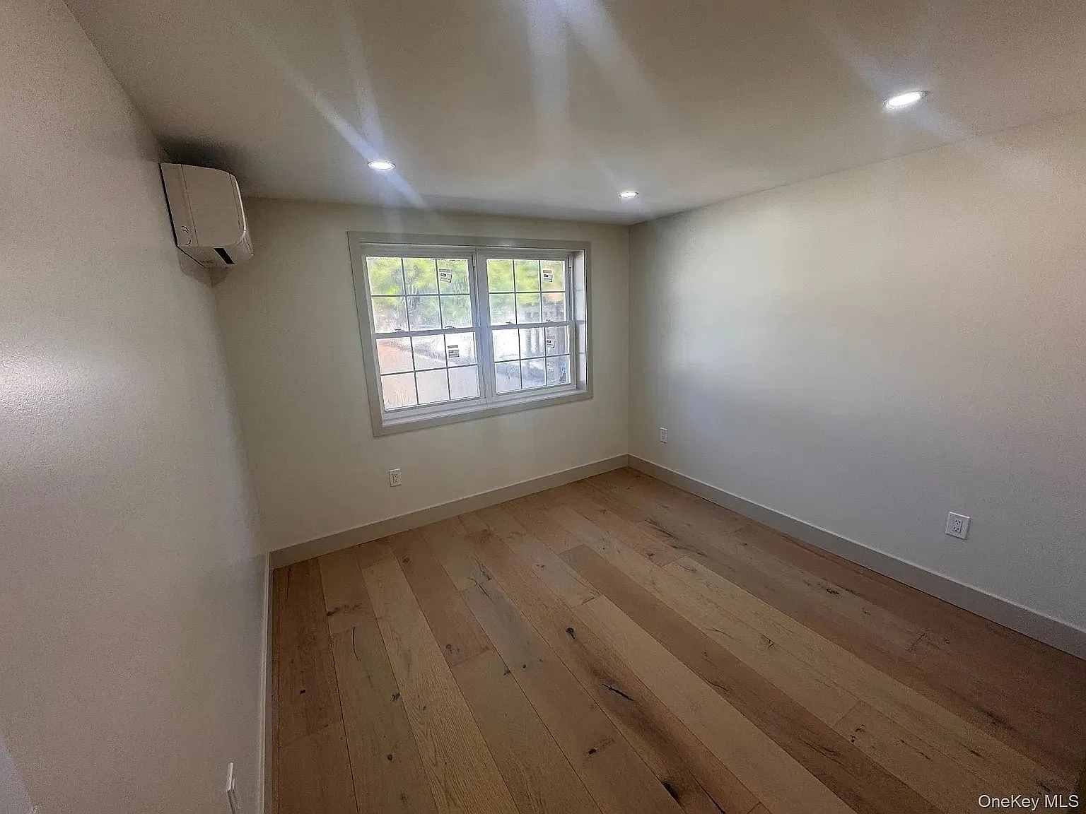 2034 Colden Avenue - 1 — Photo 2