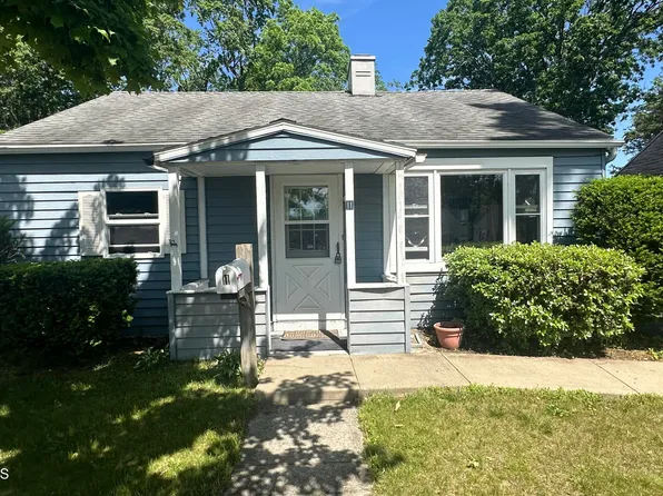 11 Holland Avenue, Colonie, NY 12205