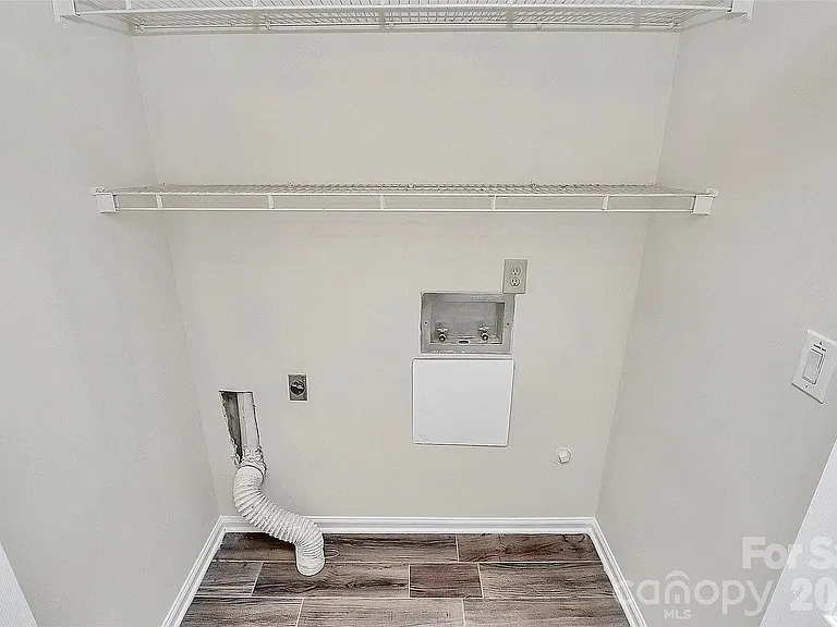 703 Heritage Pkwy — Photo 9