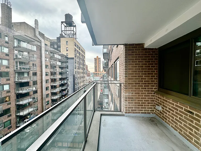 160 W 97th St #11D — Photo 17