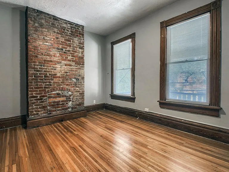 Dennison Ave 892-894 MLR — Photo 24