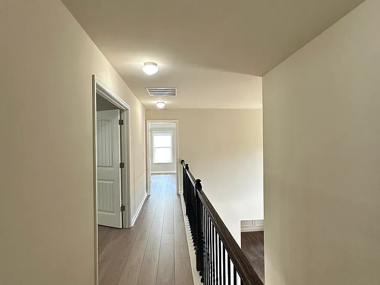 1610 Apple Blossom Dr — Photo 10