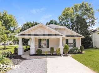 136 Peterborough Dr, Mooresville, NC 28115
