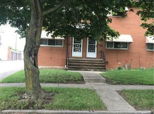 16207 Edgewood Ct, Maple Heights, OH