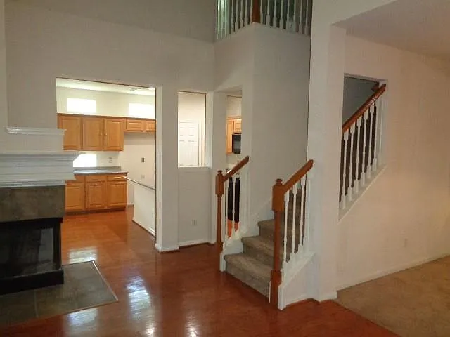 10326 Thornmont Ln — Photo 12