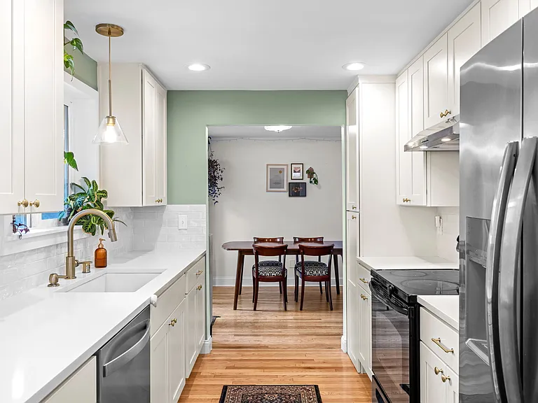 14904 Evanston Ave N — Photo 11