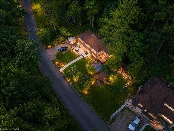 2nd image of 1343 Hidden Valley Rd