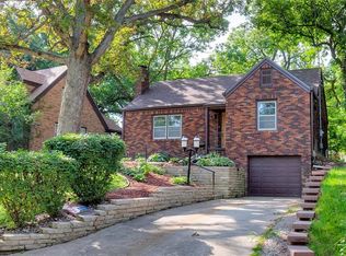 1300 Burlington Ter, Des Moines, IA 50314