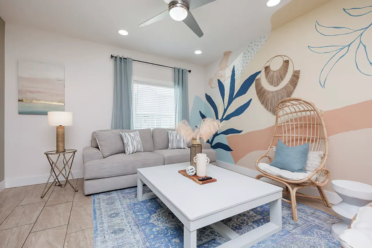 3 bed, 1459 sqft, $2,240 — Photo 1
