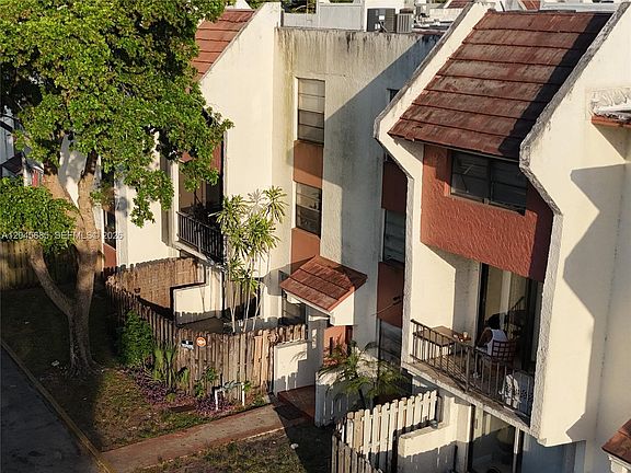 2nd image of 1796 NW 55th Ave APT 103