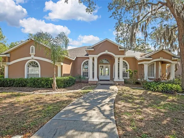 300 Hampshire Ave, Spring Hill, FL 34606