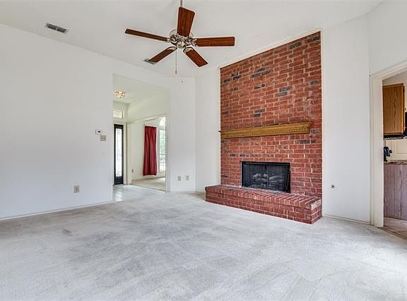 5th image of 1425 Dudley Dr