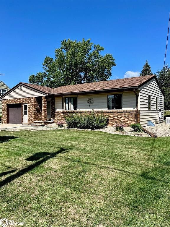 321 7th Ave NE, Clarion, IA 50525 Zillow