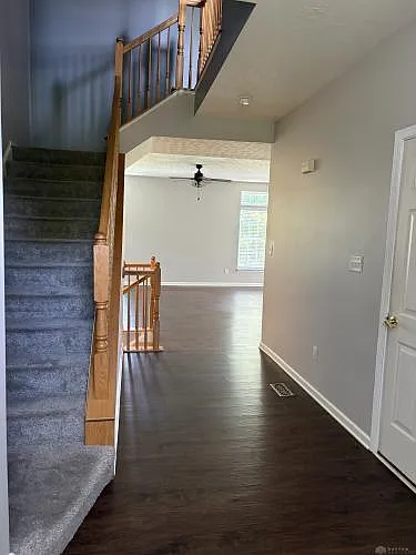 2562 King Arthur Way — Photo 6