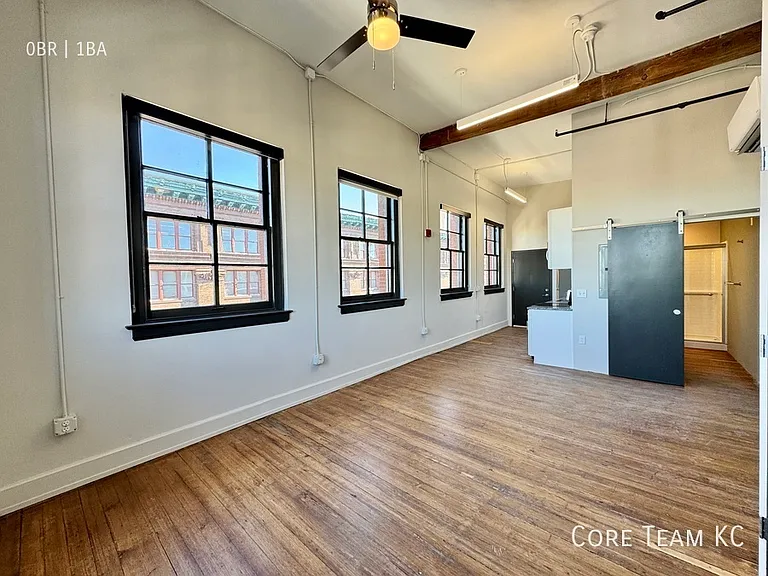 Harvey Dutton Lofts — Photo 16