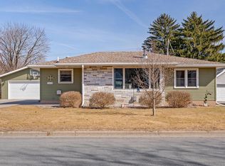2213 30th St S, La Crosse, WI 54601