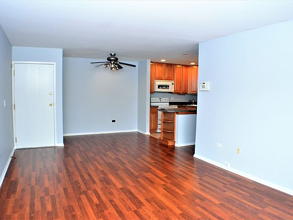 3rd image of 756 Prescott Dr APT 207