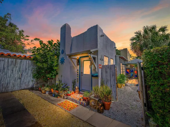 219 Lytton Court, West Palm Beach, FL 33405